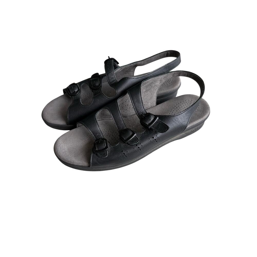 SAS Black Three-Buckle Slingback Sandals
